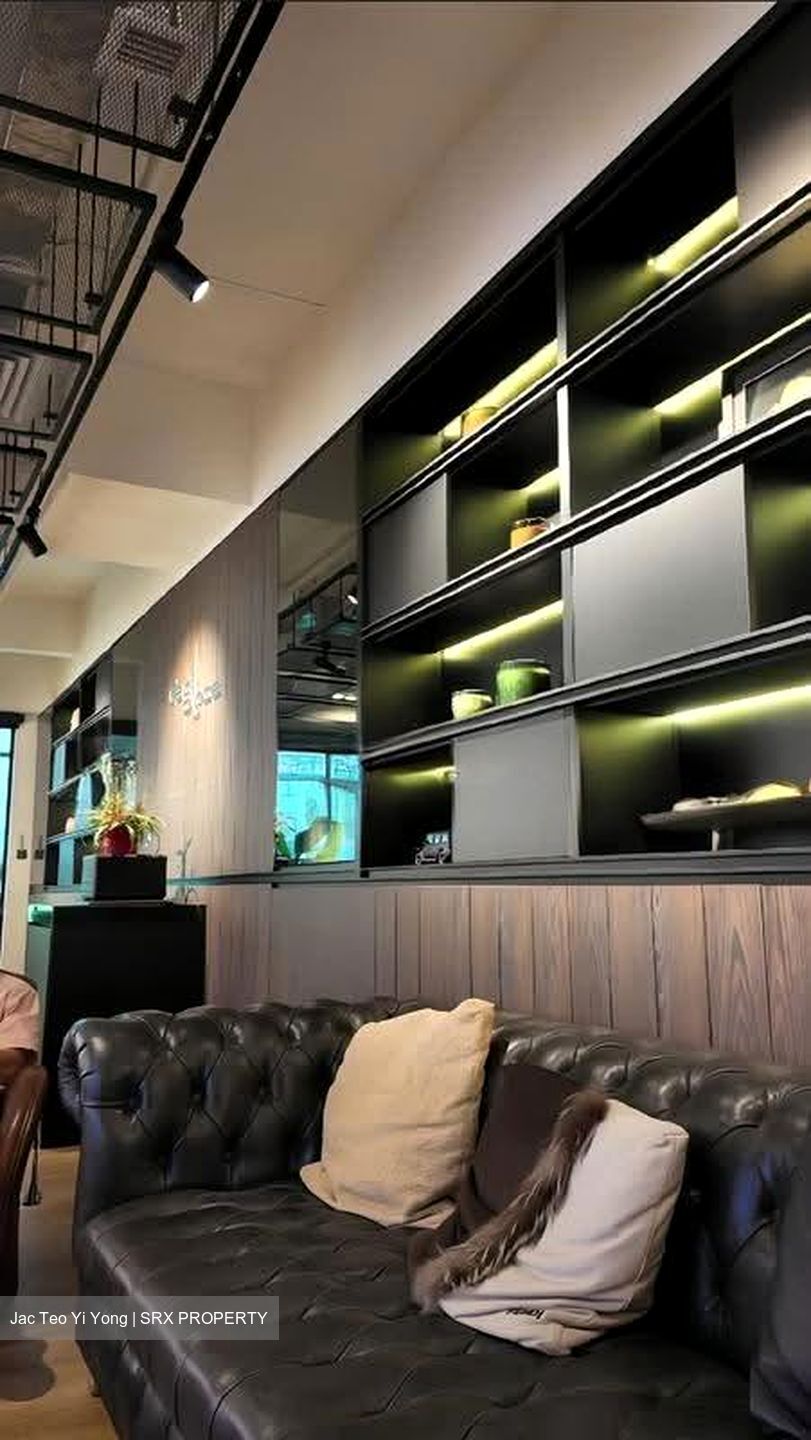 Cecil Place (D1), Retail #639382491